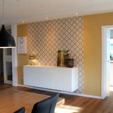 Harry's Apartment *